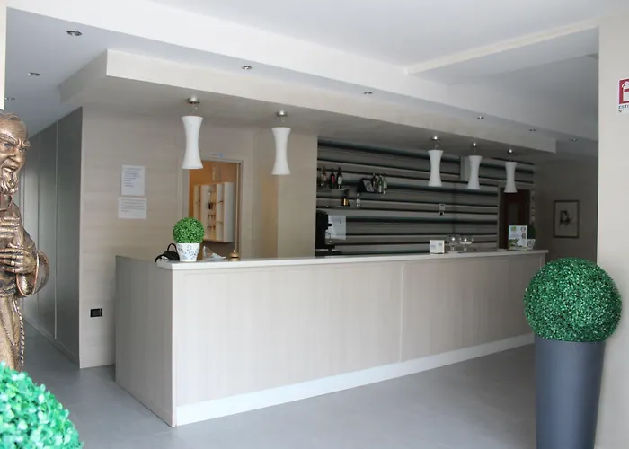 Bianca 3* 산 조반니 로톤도