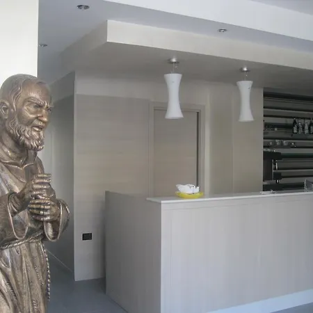 Bianca Hotel 3*